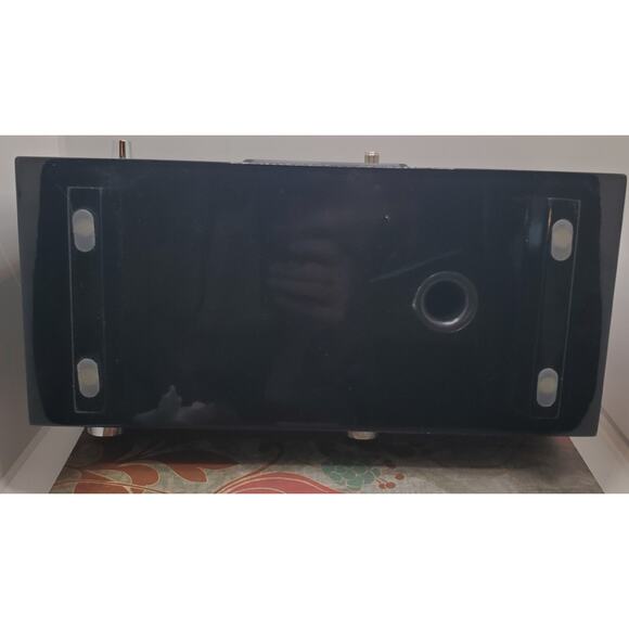 Crosley CR3022A-BK Retro Style AM/FM Tabletop Radio Black W/ 12V DC Power Cord - Picture 12 of 14